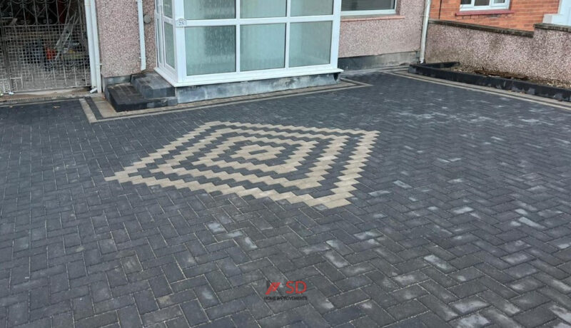 Charcoal Block Paved Driveway with Diamond Pattern in Southmead, Bristol