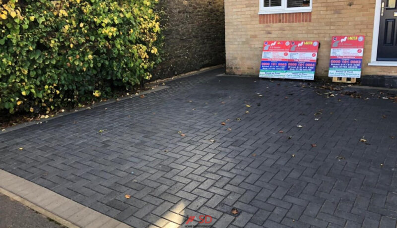 Charcoal Block Paved Driveway with Natural Grey Border in Longwell Green
