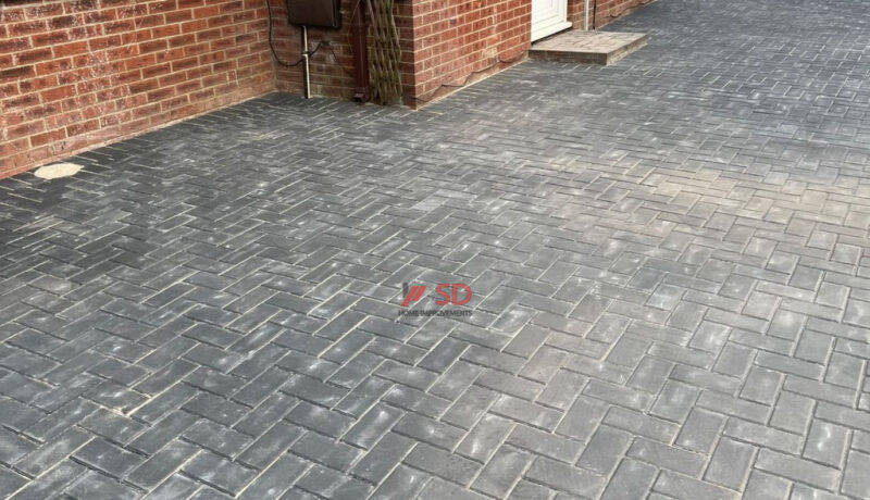 Charcoal Paved Driveway in Yate, Bristol