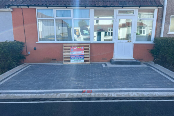 Charcoal Block Paved Driveway With Dropped Kerb In Downend, Bristol (6)