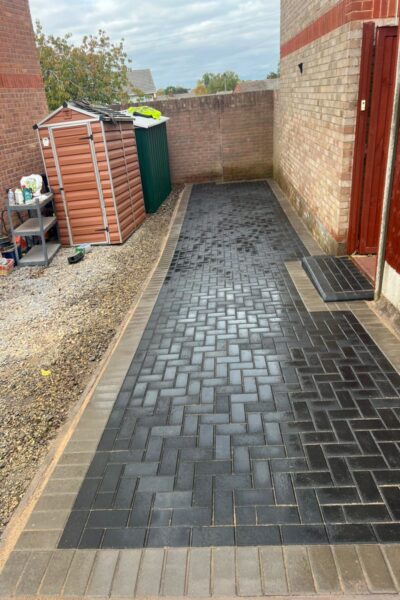 Charcoal Block Paving Patio In Bristol (5)