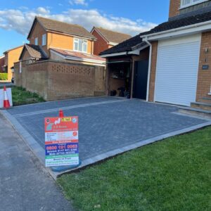 Charcoal Block Paved Driveway with Natural Border in Portishead, Bristol